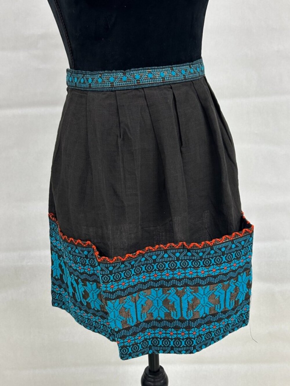 Boho Cottagecore Artisan MAYATEX Guatemalan Handwoven Apron Grandmacore